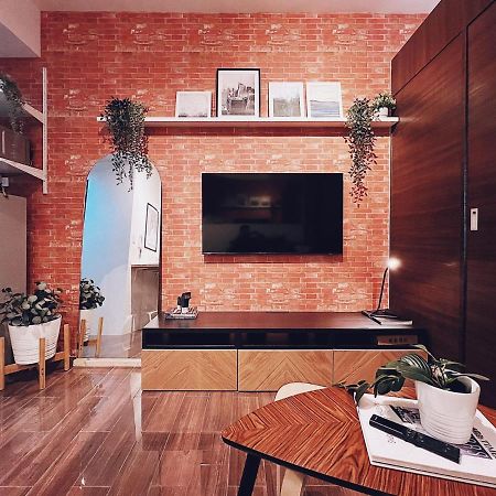 Makati Cosy Home L Couples Families L 500Mbps Wifi Манила Екстериор снимка