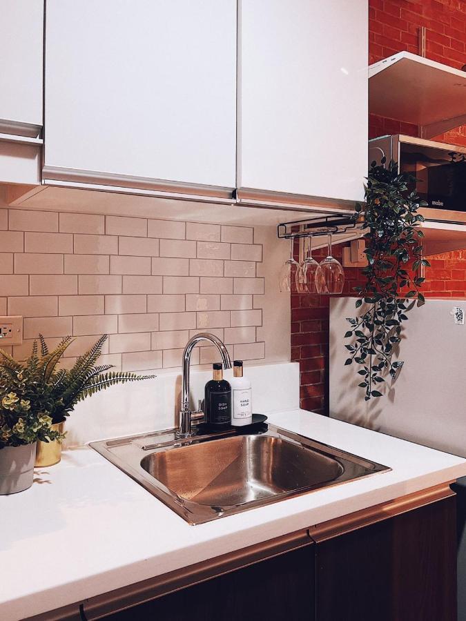 Makati Cosy Home L Couples Families L 500Mbps Wifi Манила Екстериор снимка